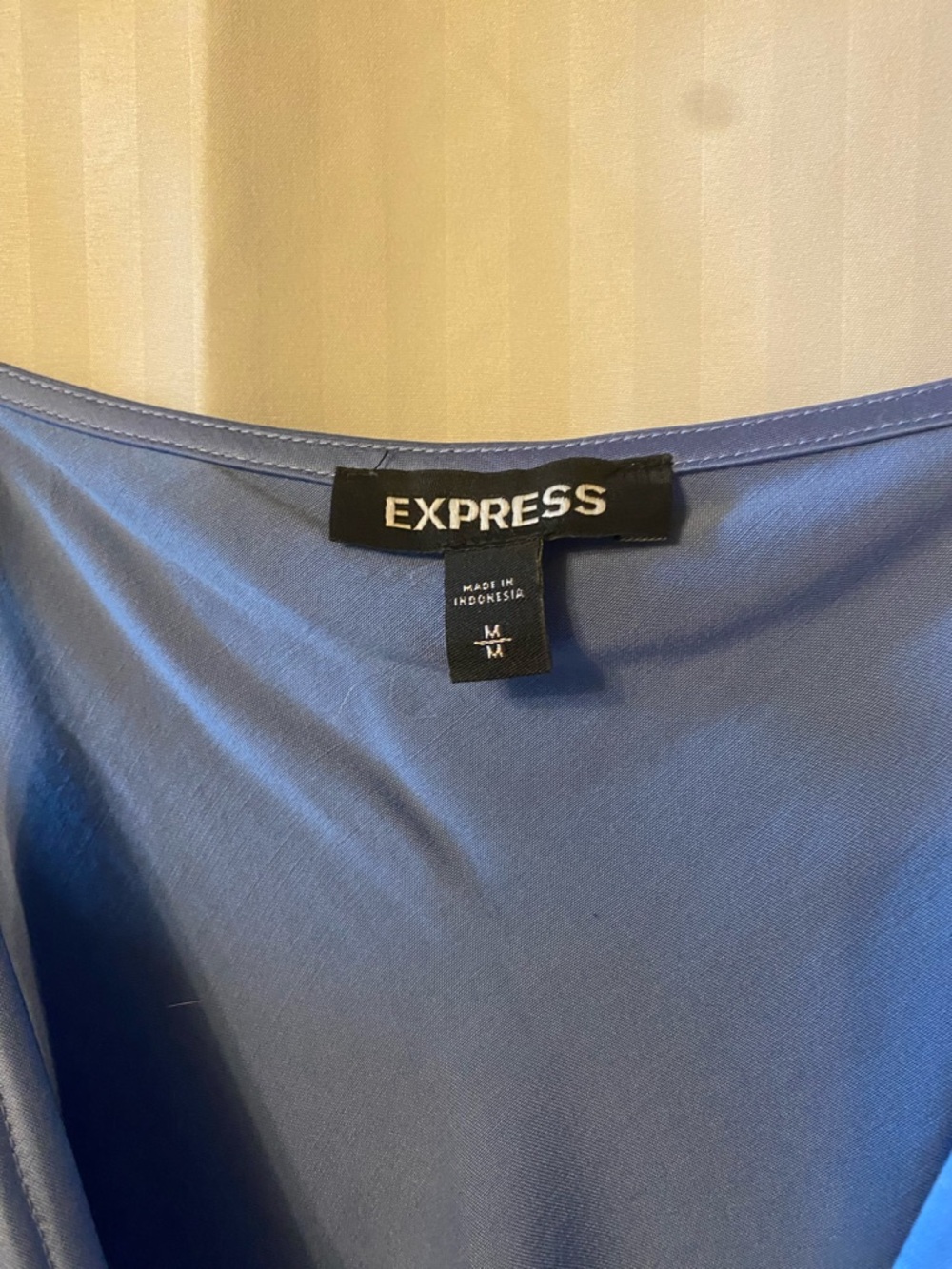 BNWOT Express Satin Slip Midi Dress in Shimmering Periwinkle Blue Size Medium - Picture 2 of 10